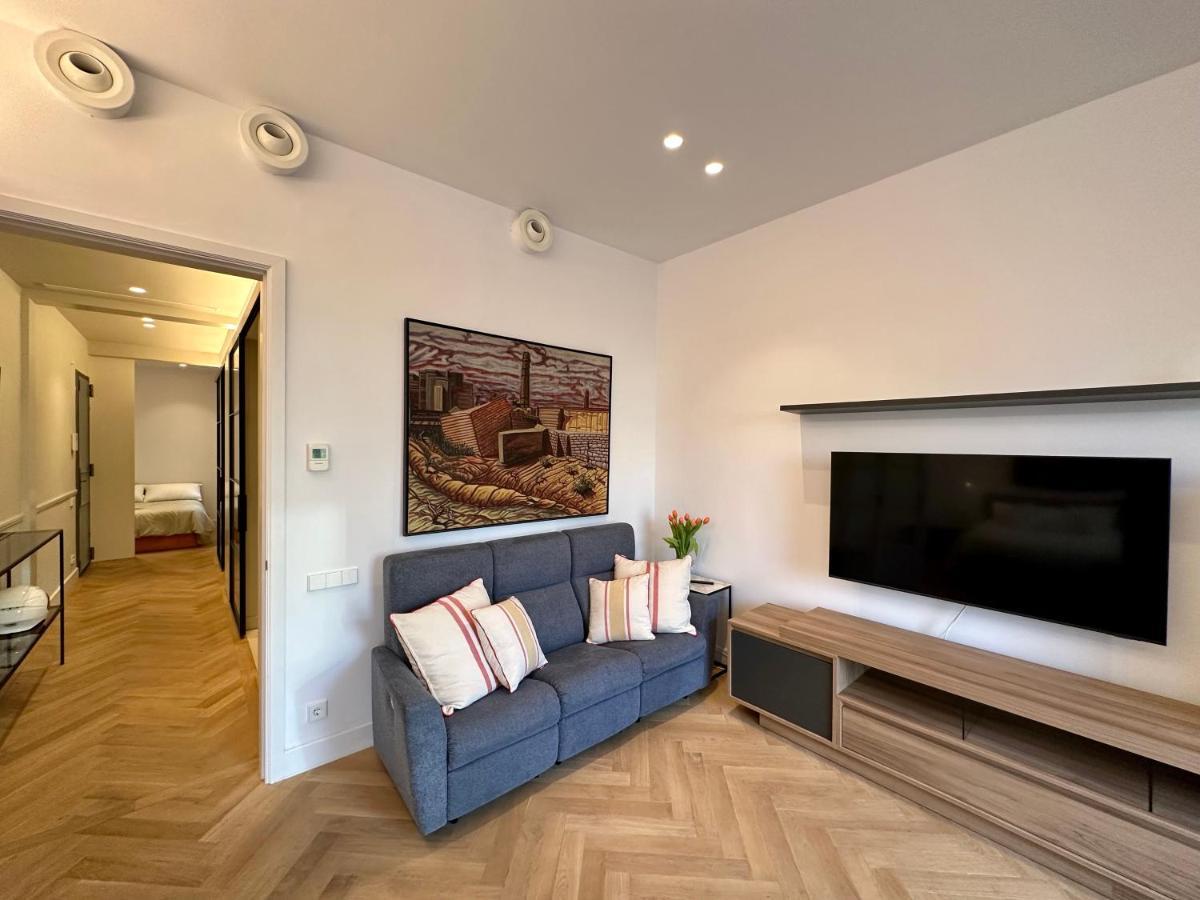 Paseo De Gracia, Centro Apartment - Barcelona — Fotos 1